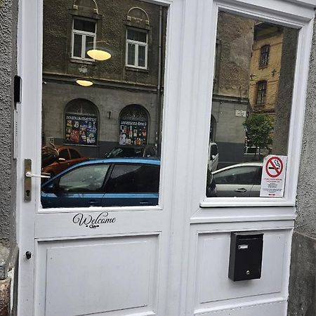 7Dab 8 Contactless Self Check-In Otel Budapeşte Dış mekan fotoğraf